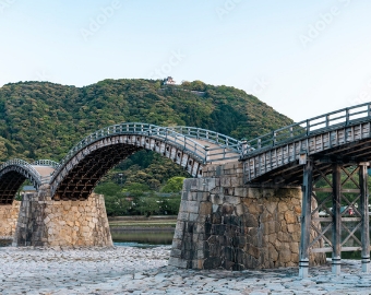 日本三名橋「錦帯橋」から徒歩10分